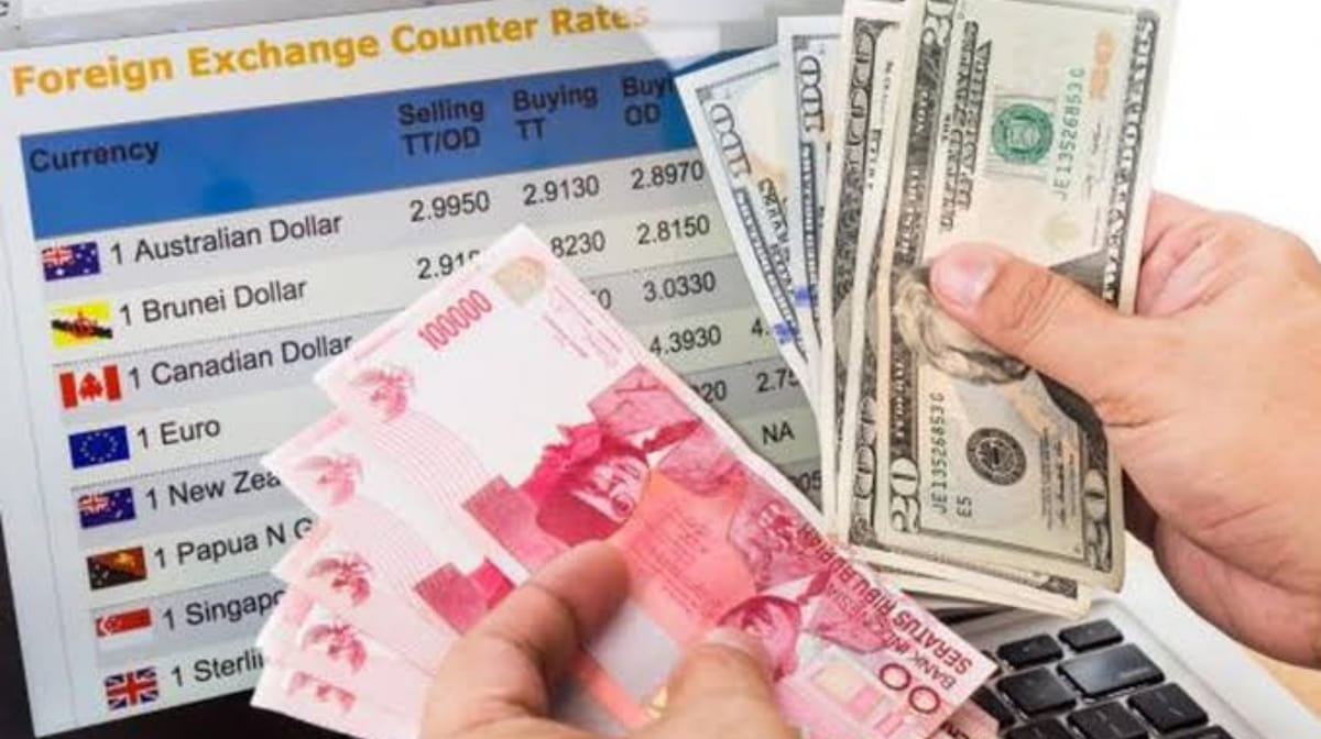 Rupiah Menguat 51 Poin ke Rp17.693, Sentimen Independensi BI