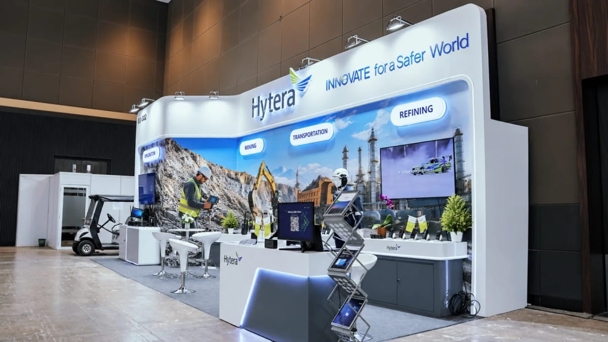 Hytera Unjuk Teknologi Komunikasi Tambang Canggih di Mining Indonesia 2026